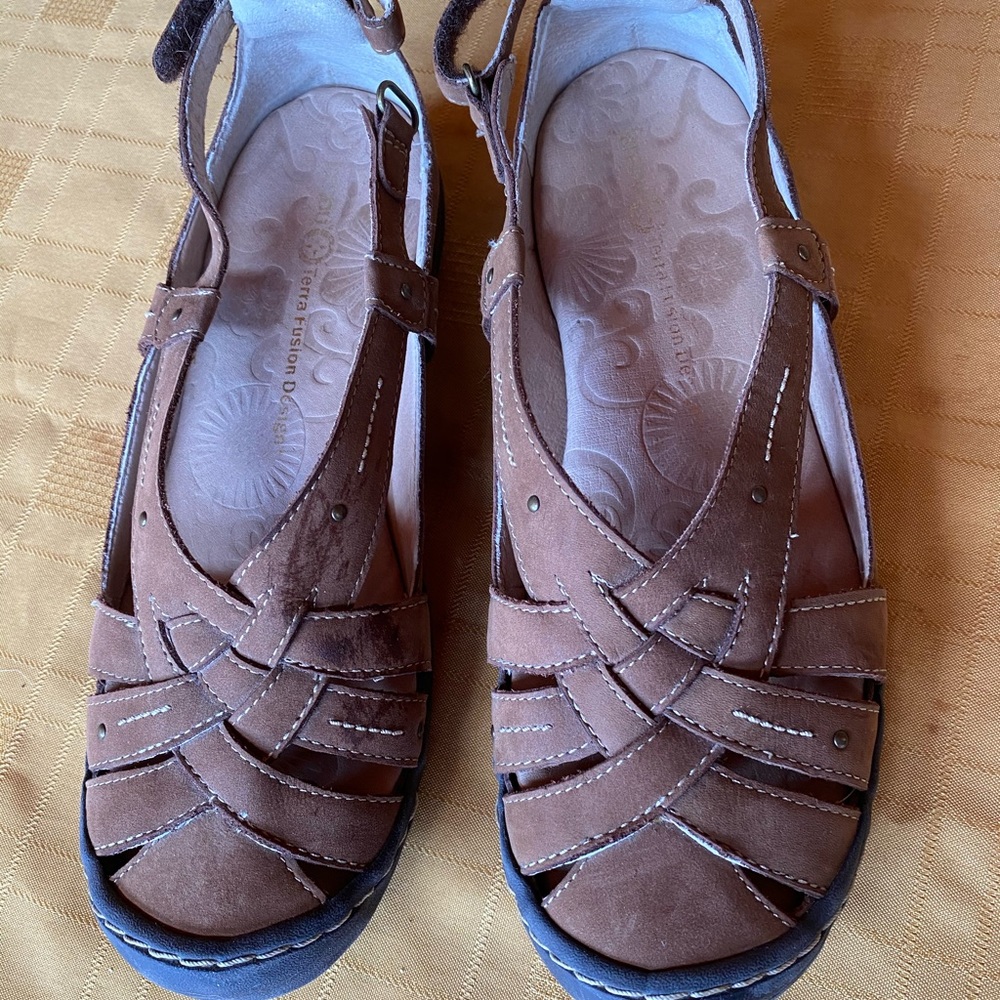Jambu Leather sandals